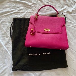 Samantha Thavasa Handbag in Magenta